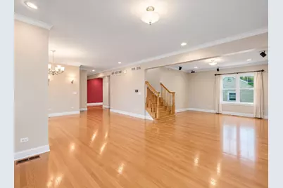 217 S Summit Street, Wheaton, IL 60187 - Photo 8