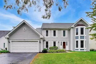 861 W Dorset Ave, Palatine, IL 60067 - Photo 1