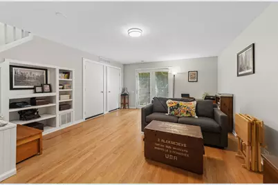 1889 Maple Avenue #E2, Evanston, IL 60201 - Photo 22