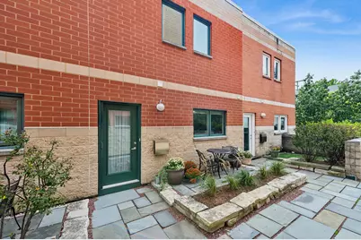 1889 Maple Avenue #E2, Evanston, IL 60201 - Photo 26