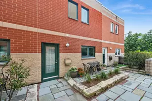 1889 Maple Ave, Evanston, IL 60201 - Photo 26