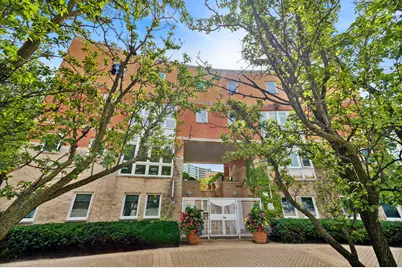 1889 Maple Avenue #E2, Evanston, IL 60201 - Photo 1