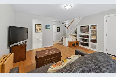 1889 Maple Avenue #E2, Evanston, IL 60201 - Photo 24