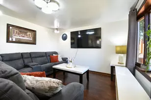 8145 State Rd, Burbank, IL 60459 - Photo 14