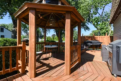 8145 State Road, Burbank, IL 60459 - Photo 22