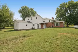 10371 E 1680 North Rd, Oakwood, IL 61858 - Photo 54