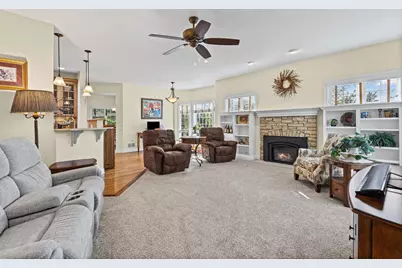 601 Edelweiss Drive, Antioch, IL 60002 - Photo 4