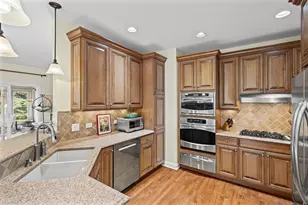 601 Edelweiss Dr, Antioch, IL 60002 - Photo 12