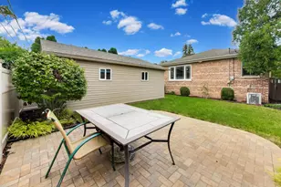 5022 N Busse Ave, Chicago, IL 60656 - Photo 44