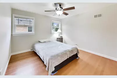 5022 N Busse Avenue, Chicago, IL 60656 - Photo 14