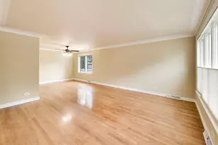 5022 N Busse Ave, Chicago, IL 60656 - Photo 4