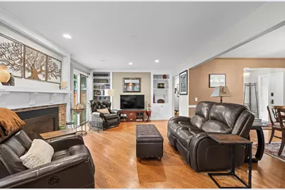 [Address not provided], Glenview, IL 60025 - Photo 10