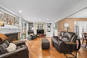 [Address not provided], Glenview, IL 60025 - Photo 10