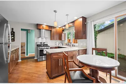 [Address not provided], Glenview, IL 60025 - Photo 12
