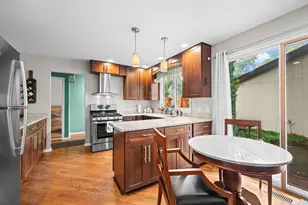 [Address not provided], Glenview, IL 60025 - Photo 12