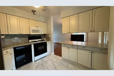 1934 Norfolk Avenue, Westchester, IL 60154 - Photo 18