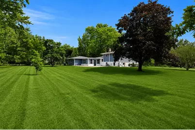 2257 Shannondale Drive, Green Oaks, IL 60048 - Photo 22
