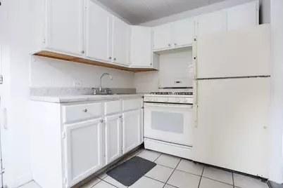 5649 N Christiana Avenue #3E, Chicago, IL 60659 - Photo 4