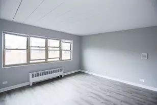 5649 N Christiana Ave, Chicago, IL 60659 - Photo 2