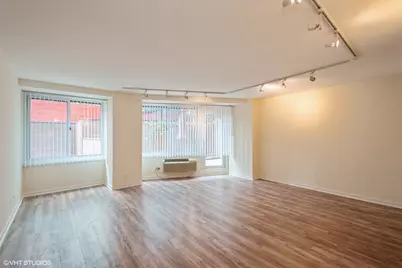 211 E Ohio Street #716, Chicago, IL 60611 - Photo 2