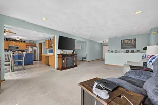 1702 Lorimar Dr, Durand, IL 61024 - Photo 10