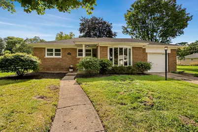 340 James Avenue, Mundelein, IL 60060 - Photo 2