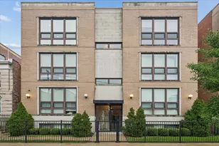3013 N California Ave, Chicago, IL 60618 - Photo 1