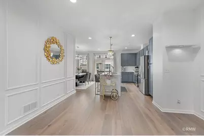 230 Timberleaf Circle, Roselle, IL 60172 - Photo 8