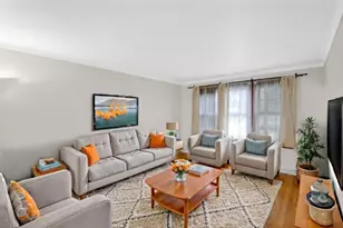 3915 W 104th St, Chicago, IL 60655 - Photo 4