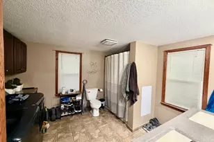 2211 Deets Rd, Sterling, IL 61081 - Photo 8