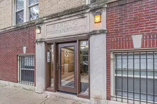 3923 W Ainslie St, Chicago, IL 60625 - Photo 2
