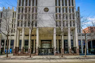 1122 N Clark St, Chicago, IL 60610 - Photo 1