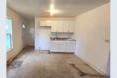 168 W 156th Place, Harvey, IL 60426 - Photo 6