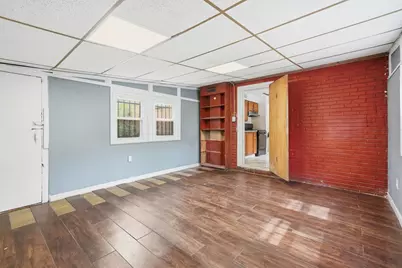 9668 S Luella Avenue, Chicago, IL 60617 - Photo 10