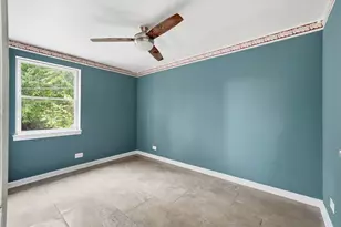 9668 S Luella Ave, Chicago, IL 60617 - Photo 12