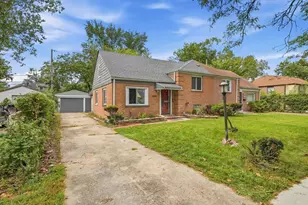 9668 S Luella Ave, Chicago, IL 60617 - Photo 2