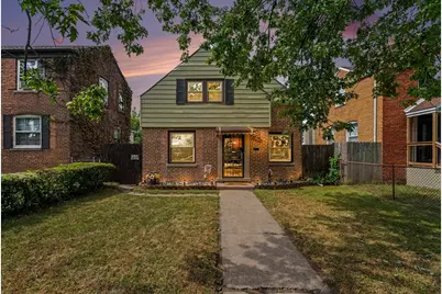 11112 S Avenue C Avenue, Chicago, IL 60617 - Photo 2