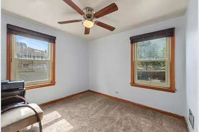 11112 S Avenue C Avenue, Chicago, IL 60617 - Photo 10