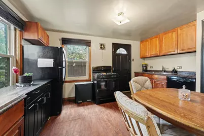 11112 S Avenue C Avenue, Chicago, IL 60617 - Photo 6