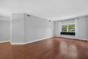 245 Burlington Ave, Clarendon Hills, IL 60514 - Photo 16