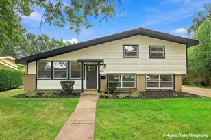 2929 Central Rd, Glenview, IL 60025 - Photo 1