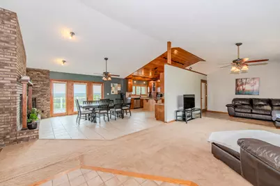 2606 E 28th Road, Marseilles, IL 61341 - Photo 8