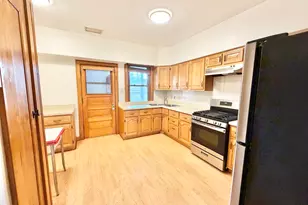 2936 N Kostner Ave, Chicago, IL 60641 - Photo 6