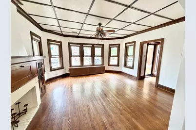 2936 N Kostner Avenue, Chicago, IL 60641 - Photo 2