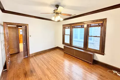 2936 N Kostner Avenue, Chicago, IL 60641 - Photo 4