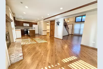 879 N Auburn Woods Drive, Palatine, IL 60067 - Photo 6