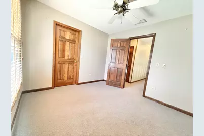 879 N Auburn Woods Drive, Palatine, IL 60067 - Photo 24