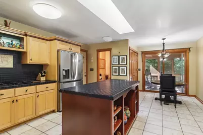 9017 Wildrose Lane, Marengo, IL 60152 - Photo 8