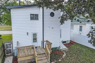 136 N Oak St, Manteno, IL 60950 - Photo 30
