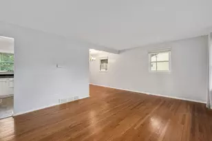 5798 Pershing Ave, Downers Grove, IL 60516 - Photo 6